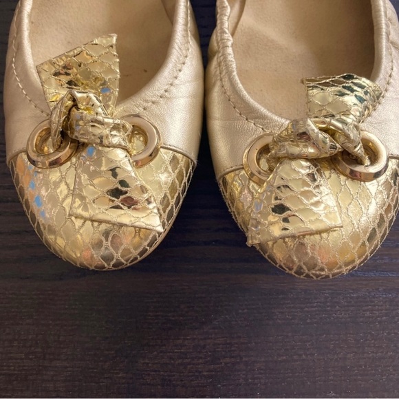 Stuart Weitzman Gold ballet flats, size 8 - Picture 2 of 7